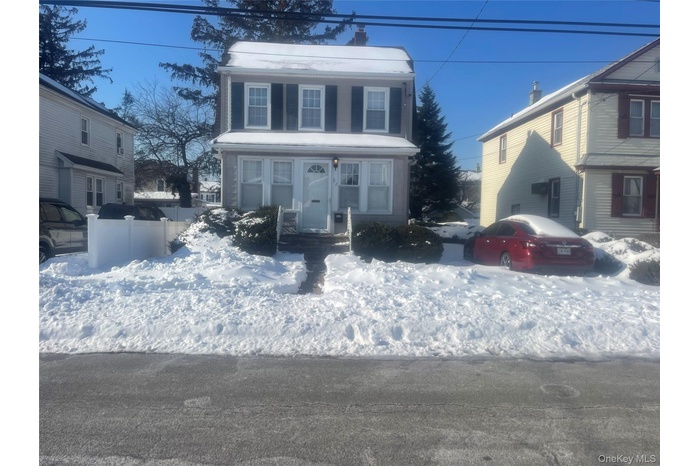 22 Eton Street. Driveway.