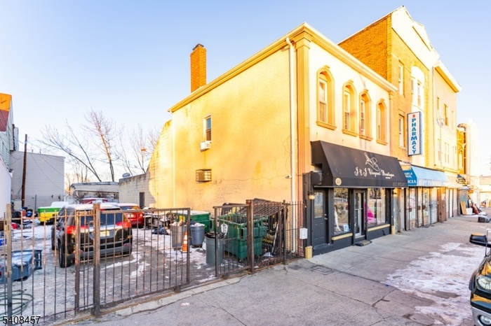 Front Exterior Angle