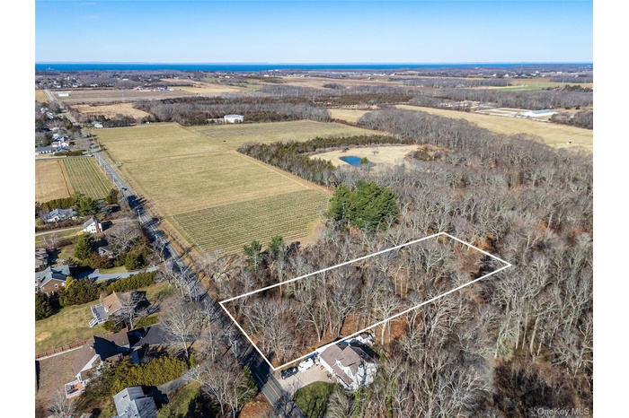 160 ft of lot frontage