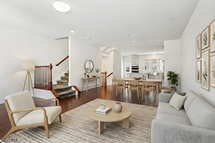 Living Room/Dining Room