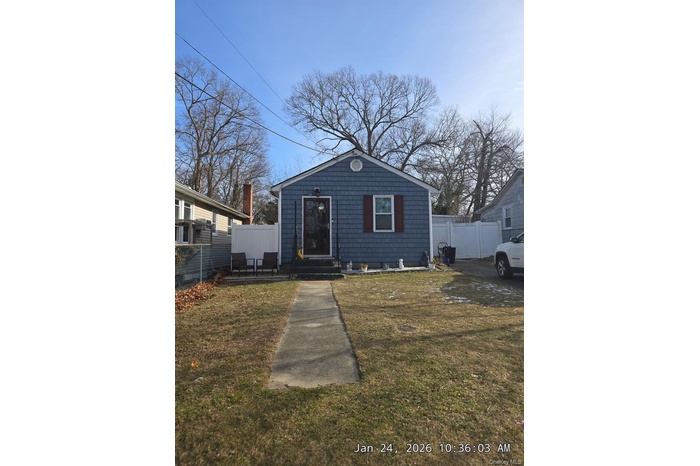 View of Ranch style home