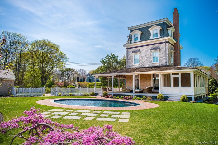 106 Old Depot Road, Quogue South