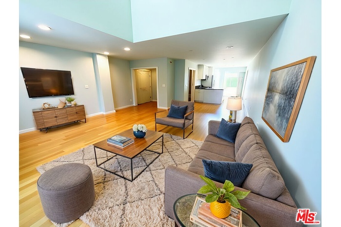 Living room Virtually staged