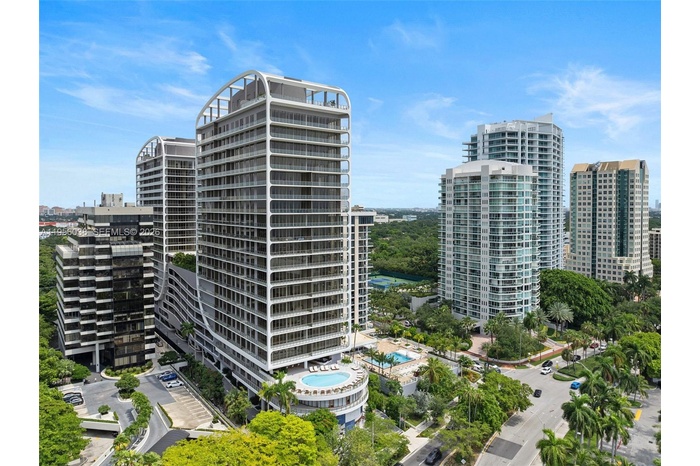 MrC -  Coconut Grove