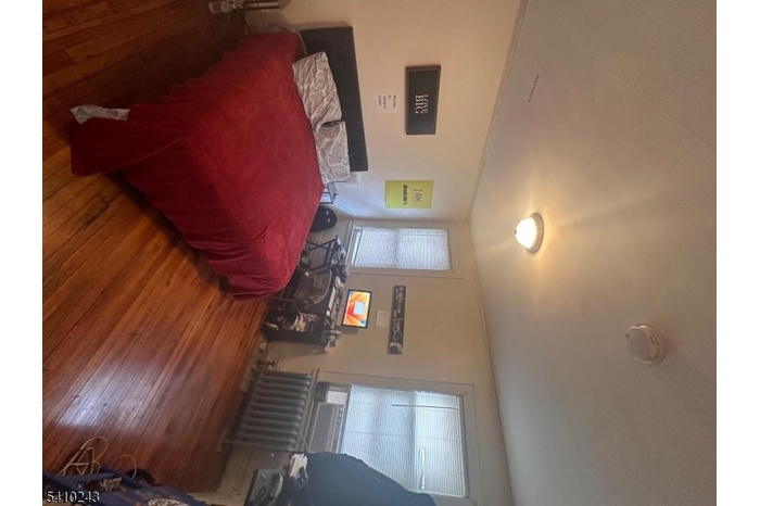 Primary Bdrm unit 1