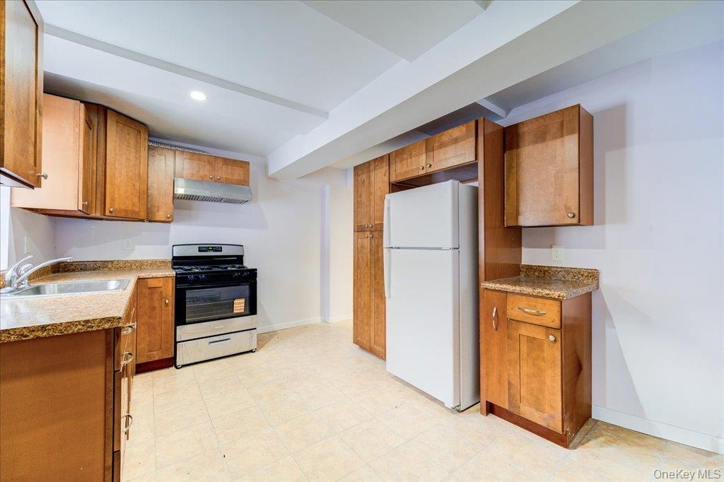 basement kitchen