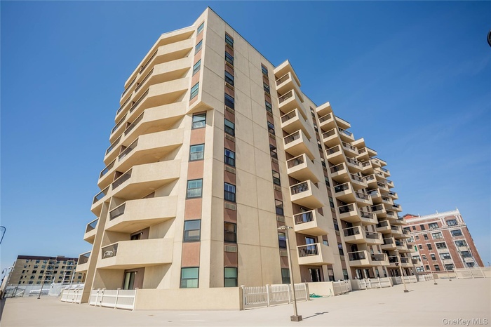 View of apartment building / complex