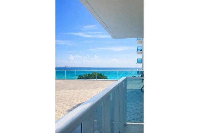 Lanai Terrace direct access to the Sunset pool and GYM