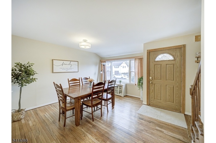 Formal Dining  or Living Room