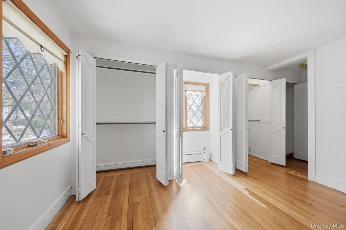 Double closets and ample shelving