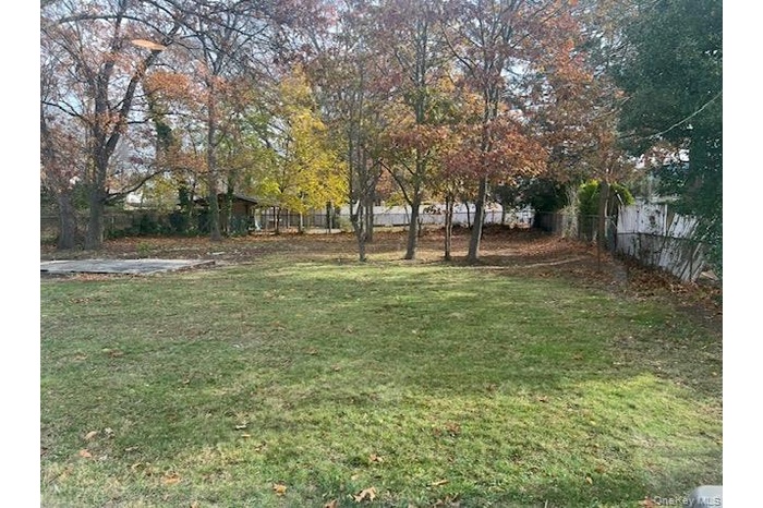 50x 112.5 (5600 sqft) vacant land