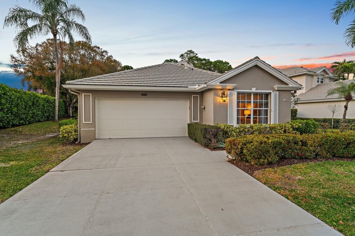 600 Masters Way PGA National