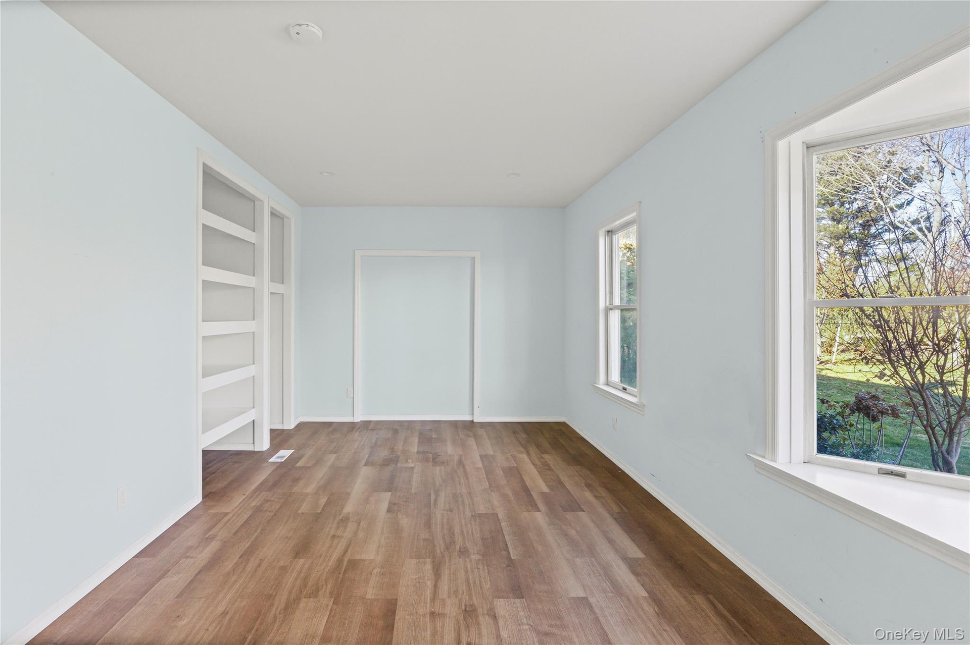 Craft room featuring built in