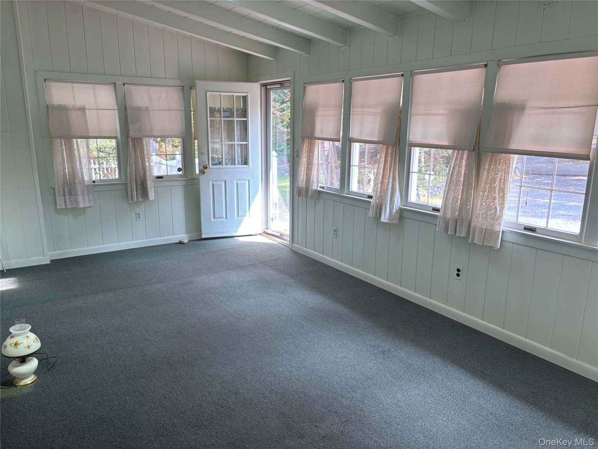 Enclosed porch with heat/cac and skylights