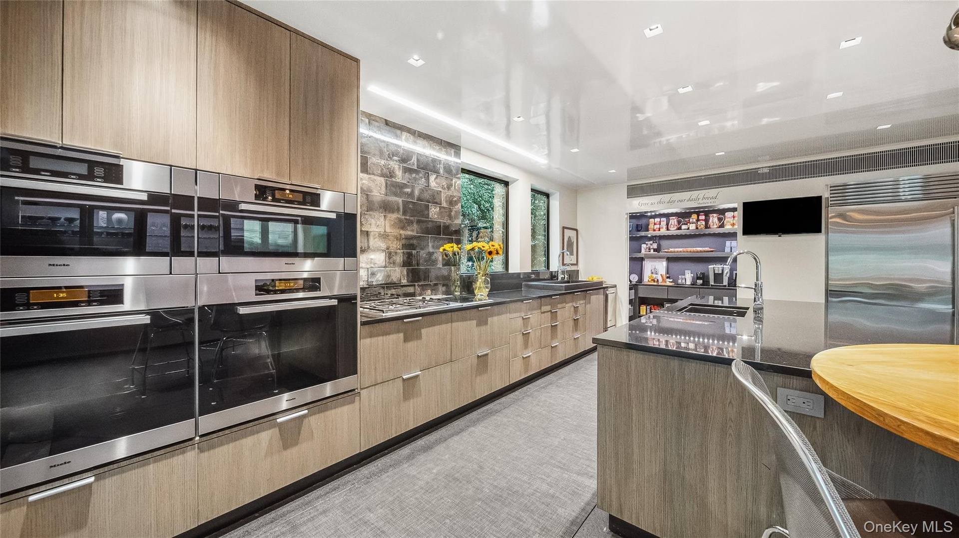 State of The Art Chefs Kitchen