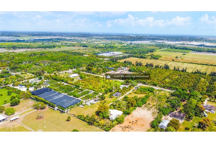 Main Home - Dining Room