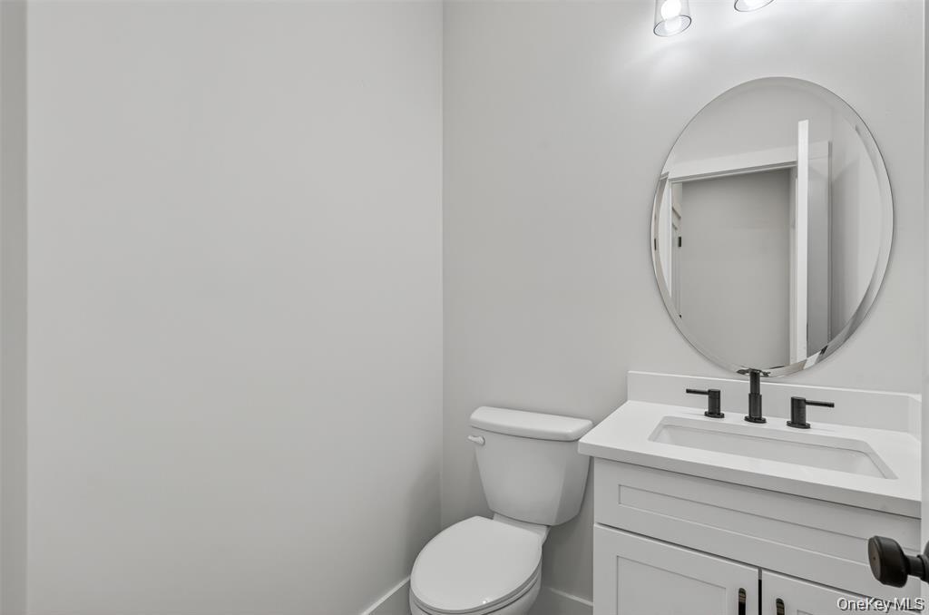 Representative model of recent build shown. Features, finishes, elevations and available options may be customized through the builder and are subject