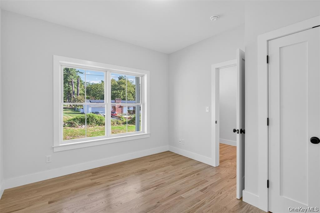 Representative model of recent build shown. Features, finishes, elevations and available options may be customized through the builder and are subject
