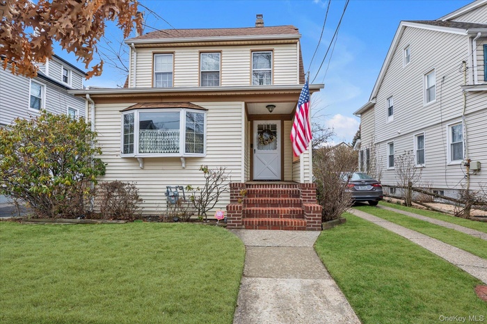 Front Of Home with Open Porch