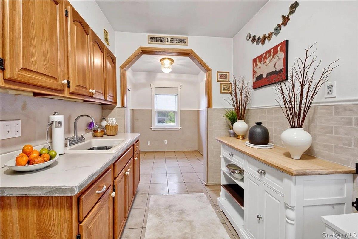 Digitally staged Kitchen