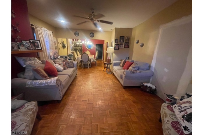 1st Floor Living Room