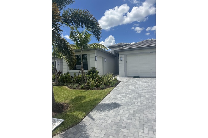 The house was not ready when the picture was taken