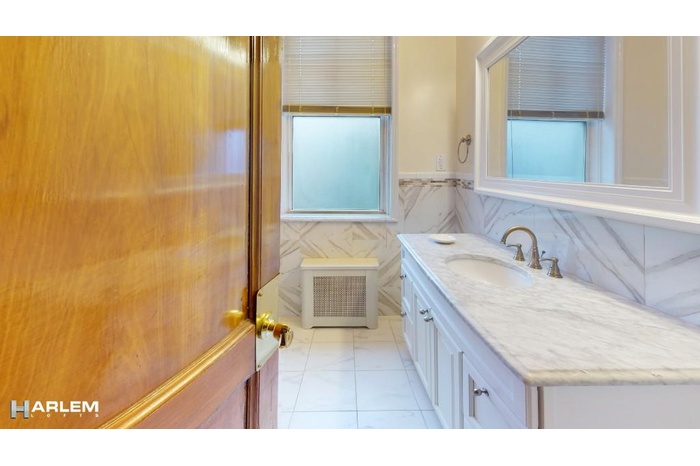 Duplex Lower Bathroom