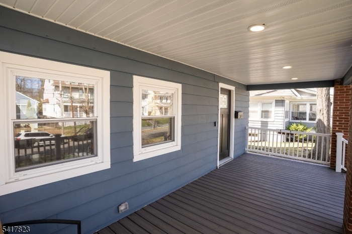 Open Porch with Trex