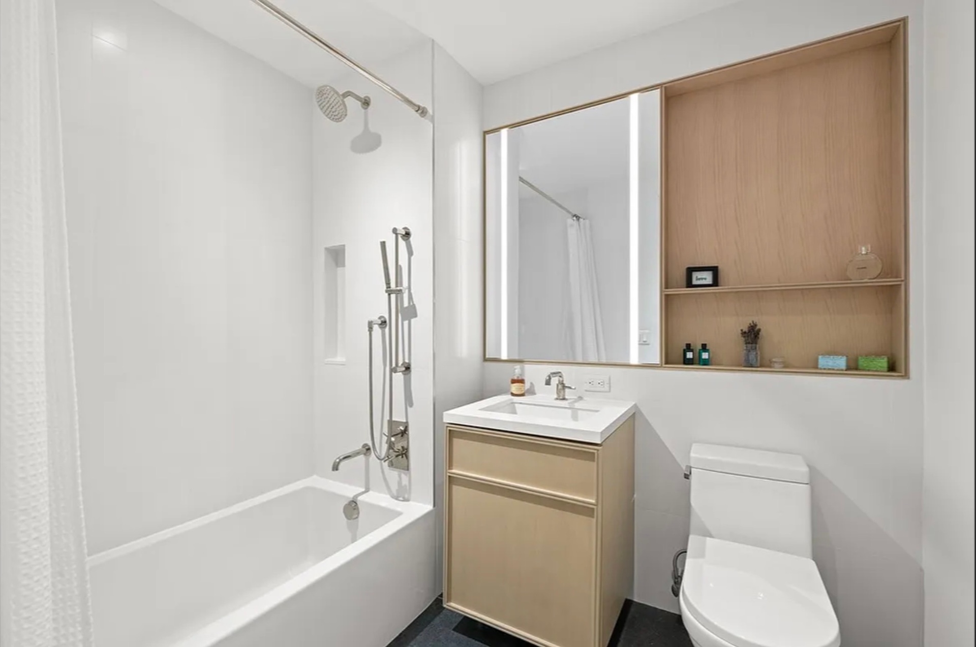 10 Nevins Street 17-I Downtown Brooklyn NY 11217