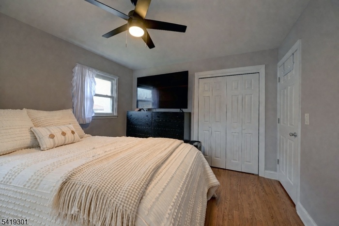 Primary Br - Dbl Closet