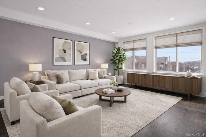 2nd fl living room