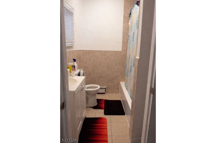 bathroom unit 1