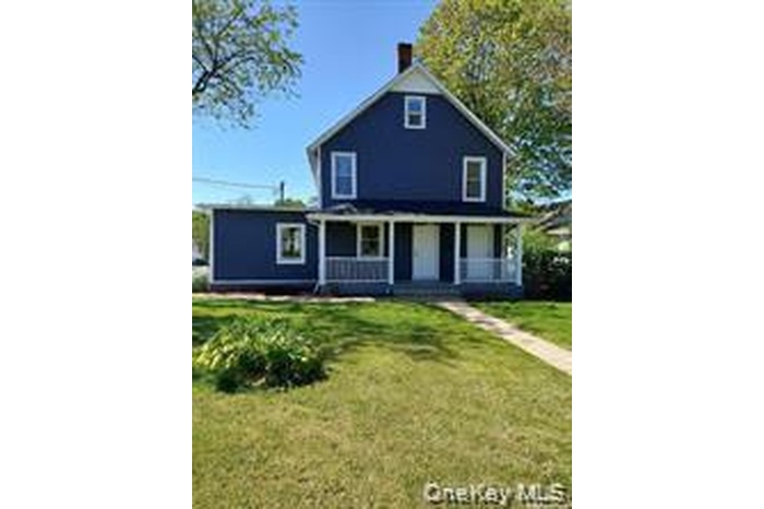 50 Pulaski Road Kings Park