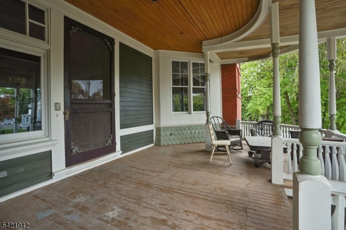 Covered porch