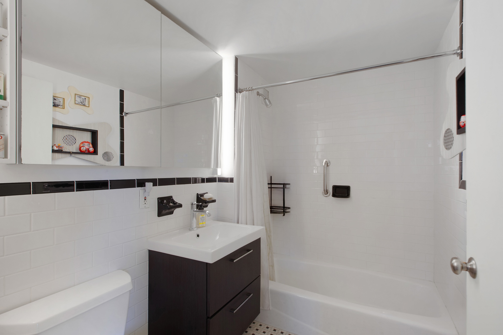 1831 Madison Avenue 9-D East Harlem New York NY 10035