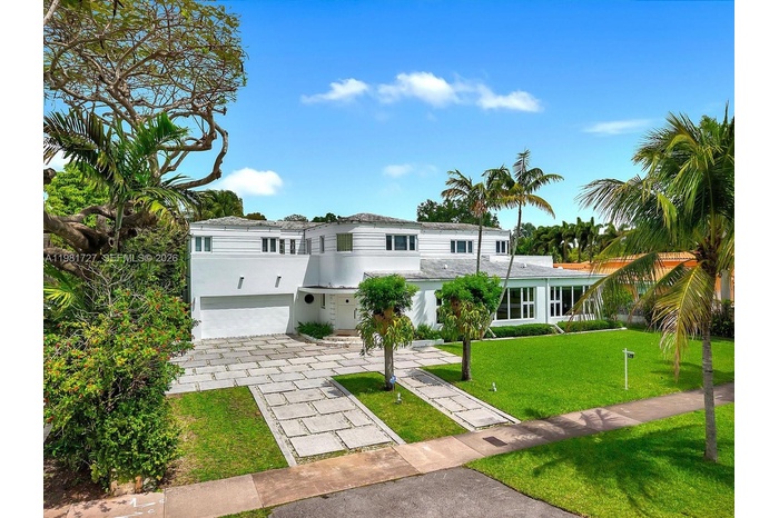 1937 Art Deco Streamline Moderne masterpiece