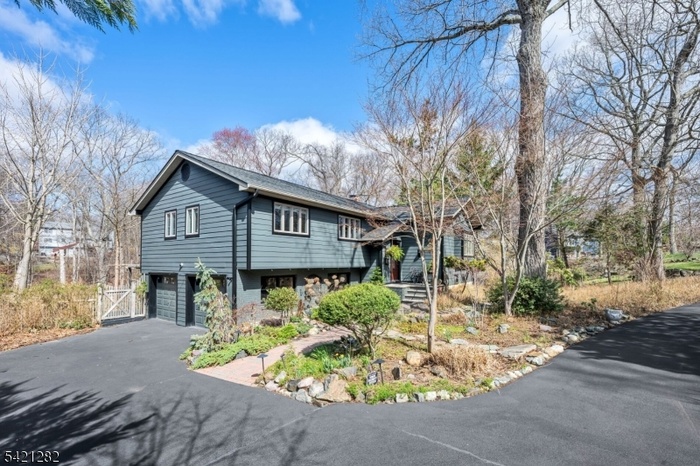 Two Car Garage