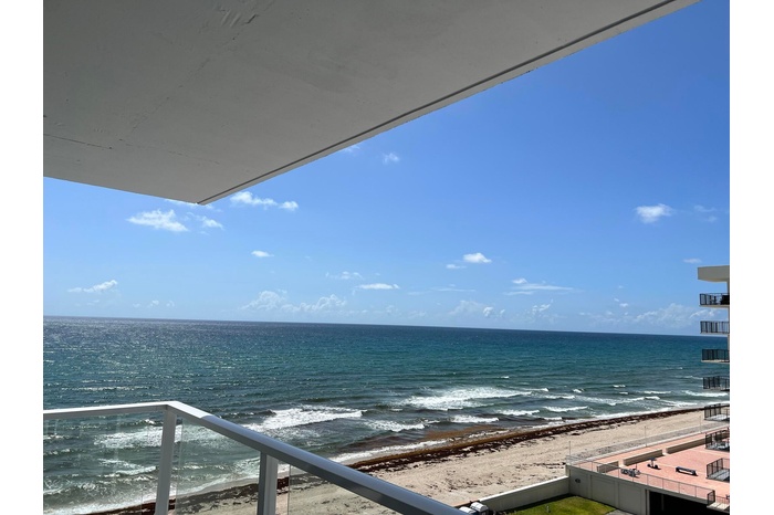 Ocean, ocean, ocean! Isn't this what you come to Palm Beach for?