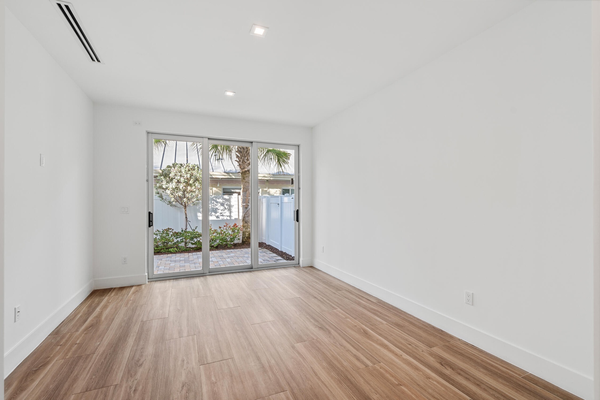 Spacious guest accommodations, perfect for hosting.