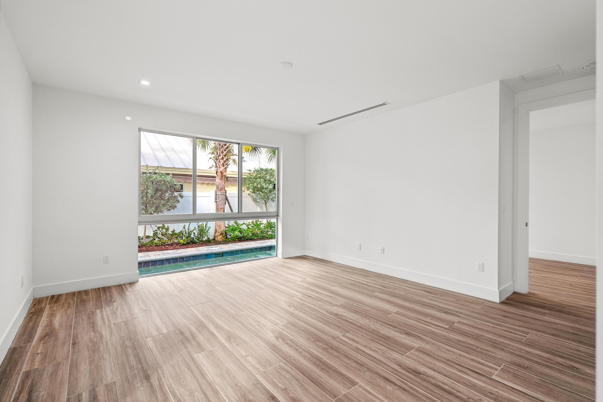 Spacious guest accommodations, perfect for hosting.