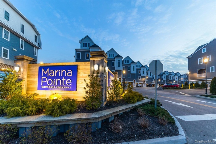 Marina Pointe Entrance