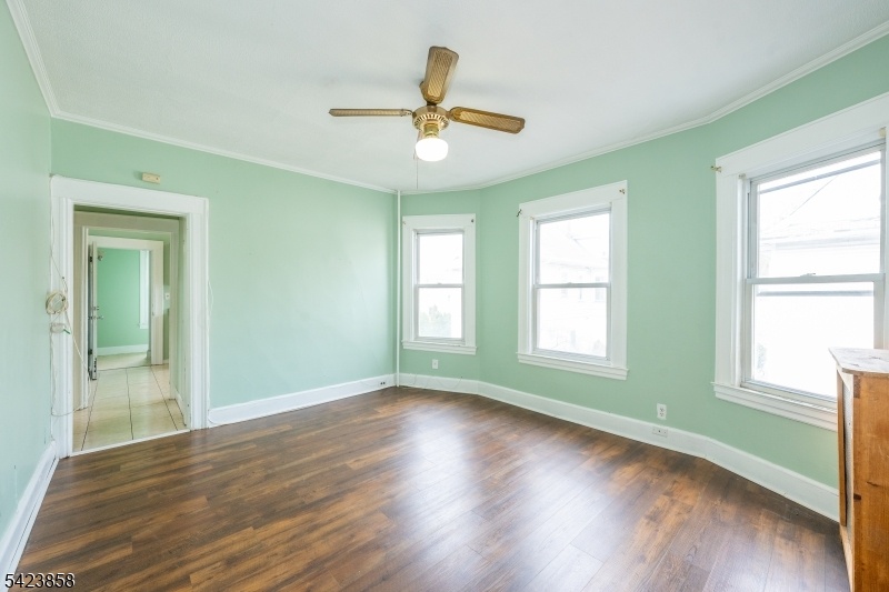 2nd floor living room