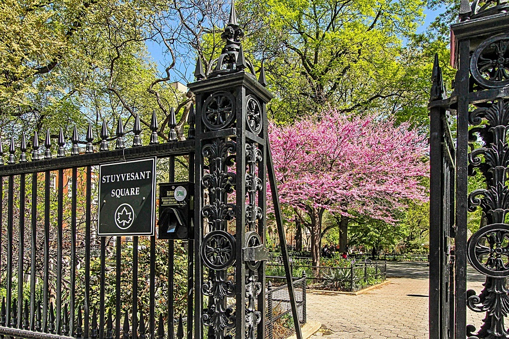 200 East 16th Street 4-B Gramercy Park New York NY 10003