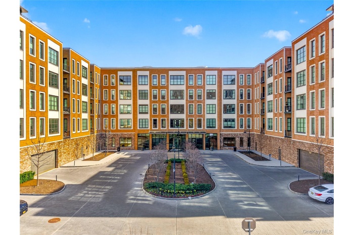 View of apartment building / complex