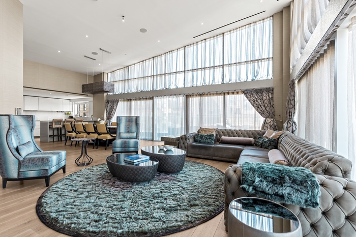 Penthouse 5 BED APARTMENT for rent  in London Colindale