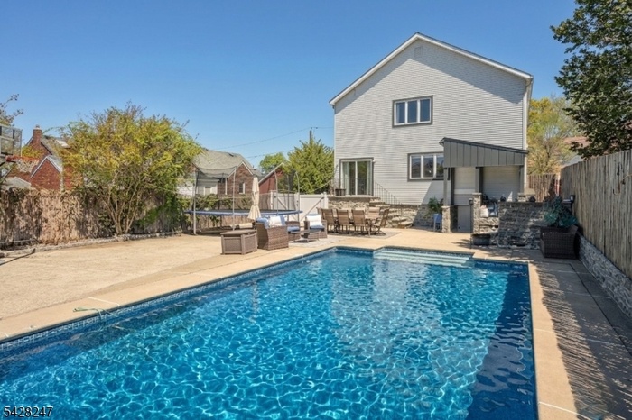 A Great Backyard Retreat