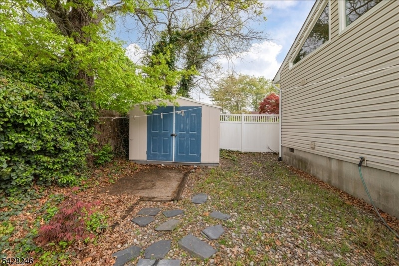 shed