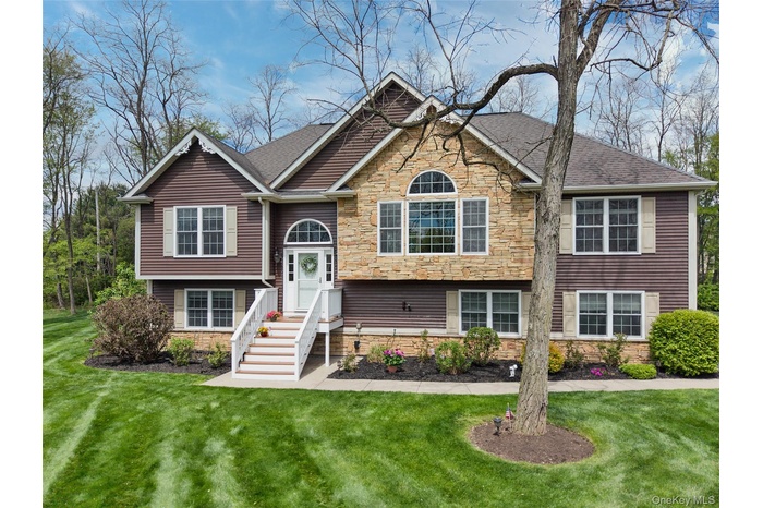 Welcome to 40 Paulette Lane!