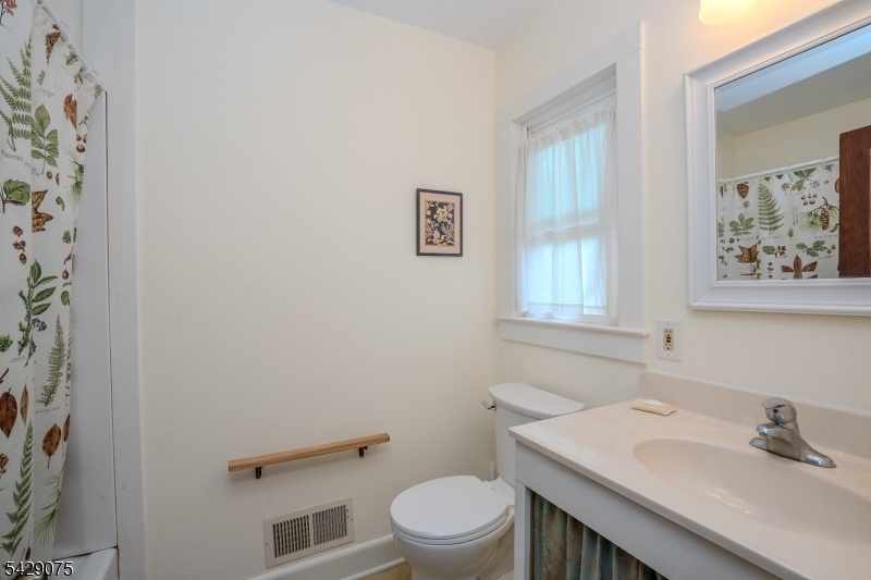 attached bath