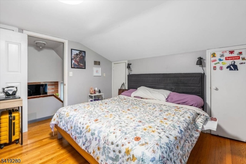 Primary Bed
